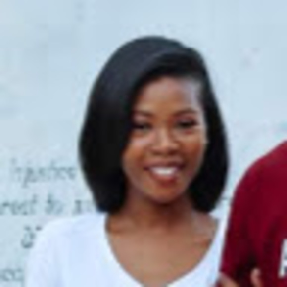 Meet your Posher, Jessica - Picture 1 of 1